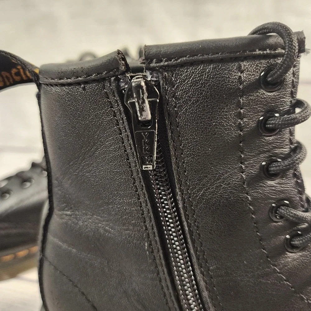 Dr Martens 1460 J Kids Black Leather Side Zip Combat Boots 1 UK 2 US 33 EU
